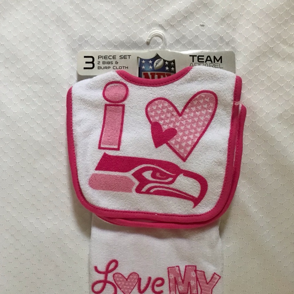 NFL Seattle Sea Hawks 3-piece 2 bibs & burpcloth